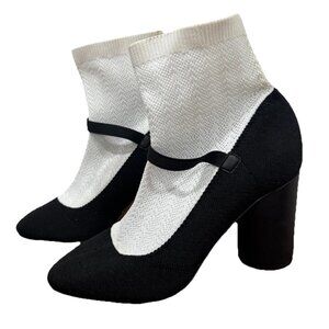 Women’s Katy Perry shoes Heel Sock Boots Size 6.5 Black White RARE